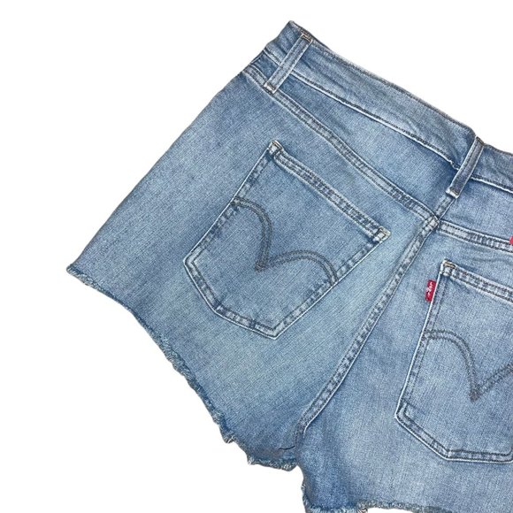 NWT Levis Womens High Rise Shorts 31 Light Wash Distressed Embroidered Flowers - Picture 5 of 7